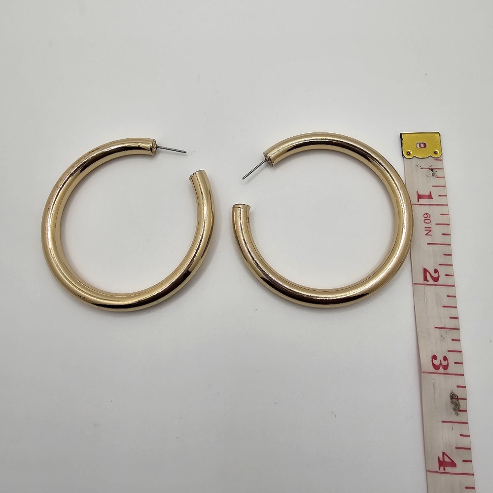 Womens Fashion Costume Jewelry Thick Gold 2" Hoop Earrings 90s Retro Fashion - Picture 9 of 10